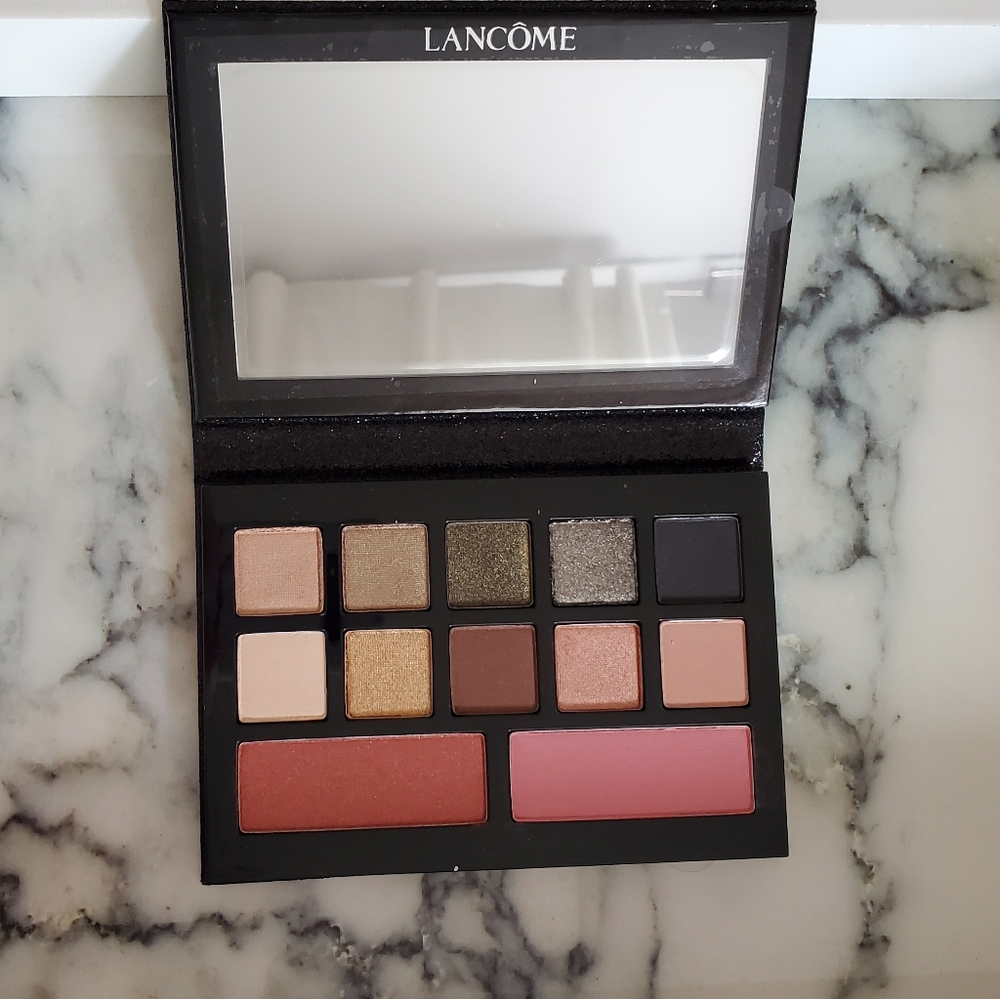 Lancome Eye Shadow and blush palette